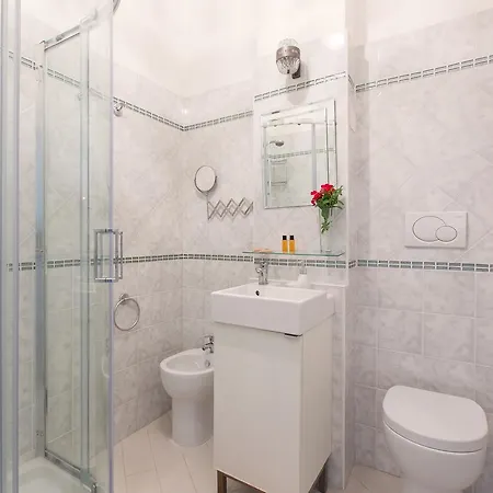 דירה Romac Gianicolo 3-bedroom רומא