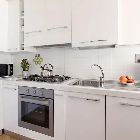 Romac Gianicolo 3-bedroom * רומא